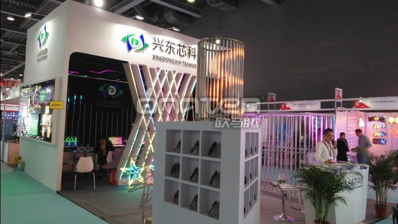 小标题：风格定义与品牌个性
